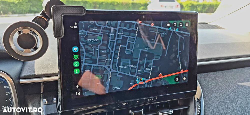 Toyota Corolla 1.8 HSD Dynamic - 16