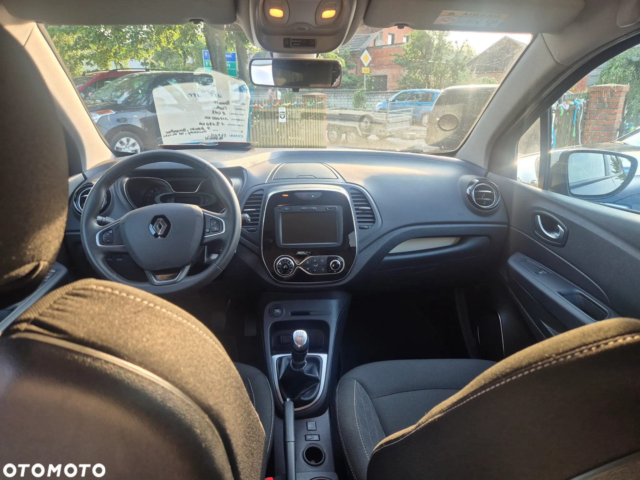 Renault Captur 1.3 TCe Intens - 17
