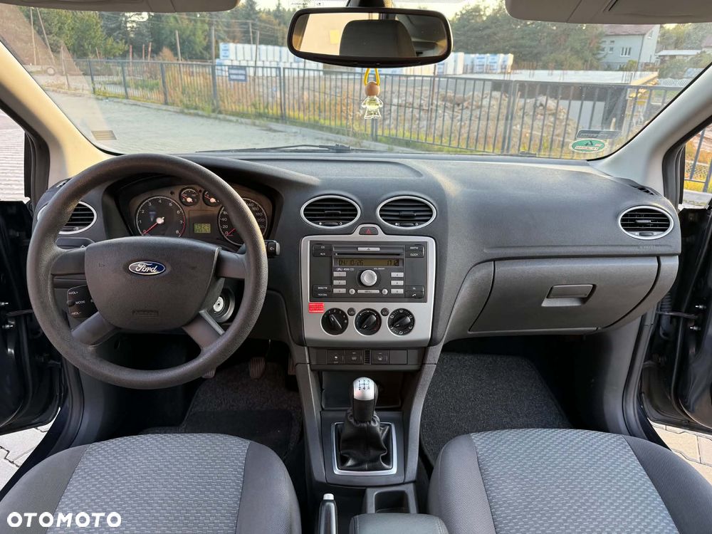 Ford Focus 1.6 Trend - 8
