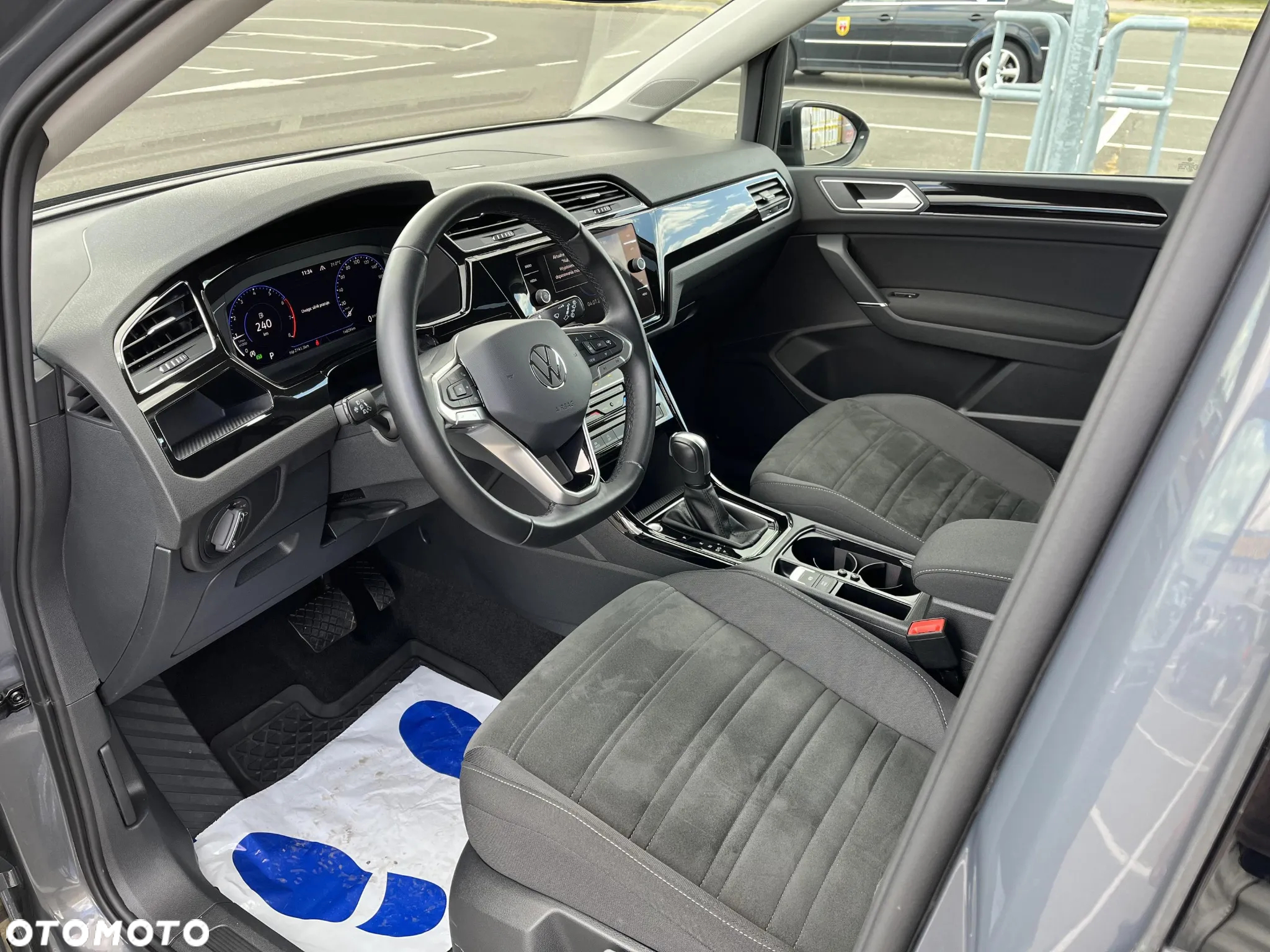 Volkswagen Touran 1.5 TSI EVO Highline DSG - 10