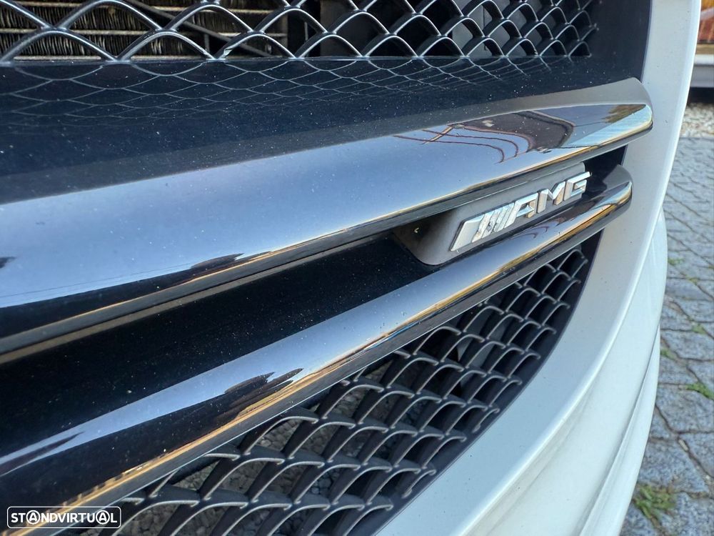 Mercedes-Benz A 45 AMG 4-Matic - 12