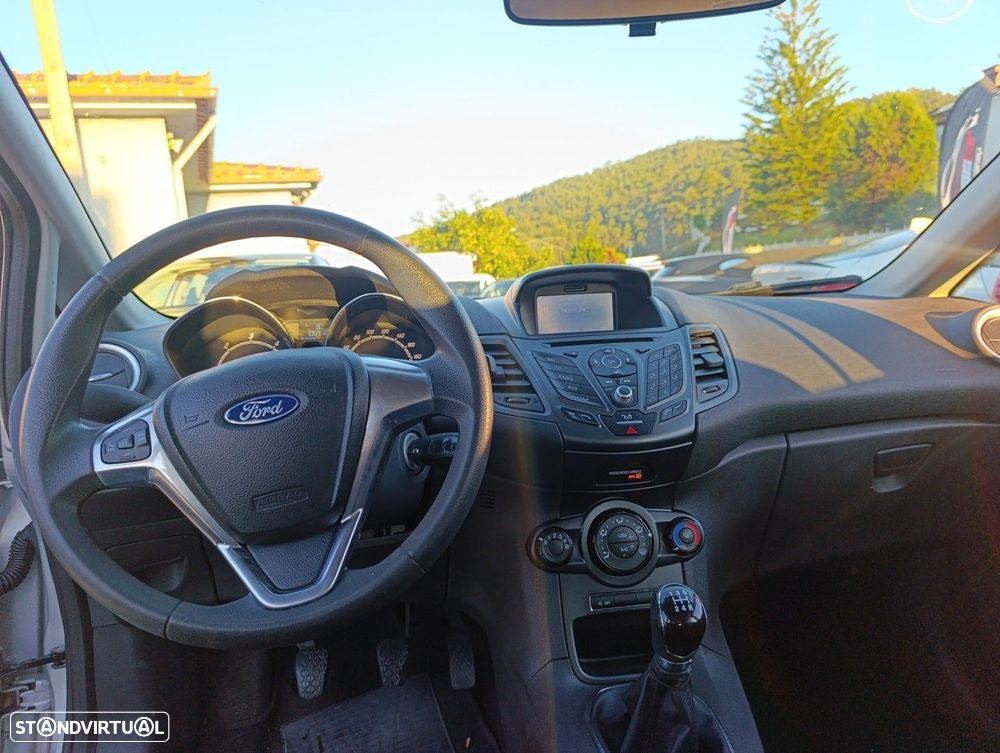 Ford Fiesta 1.6 TDCI Titanium ECOnetic 95g - 9