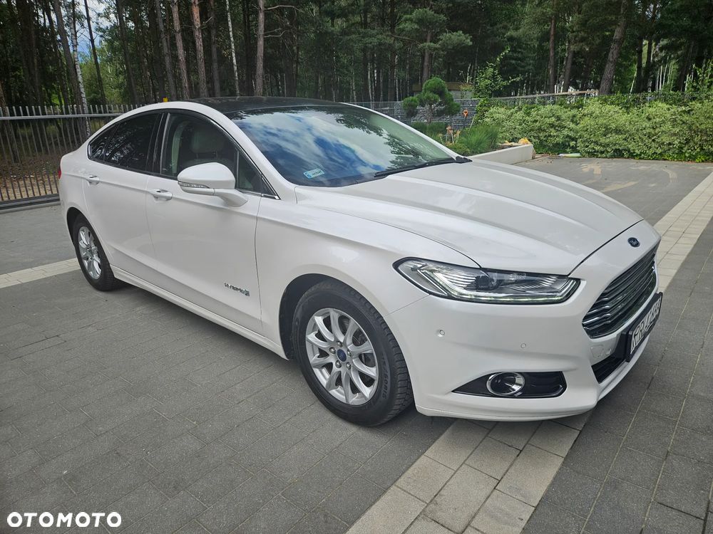 Ford Mondeo Vignale 2.0 Hybrid - 11