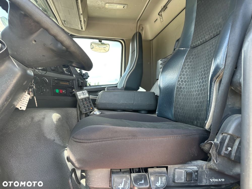 Volvo FM 410 8X4  GRUSZKA DO BETONU LIEBHERR 9m3 - 14