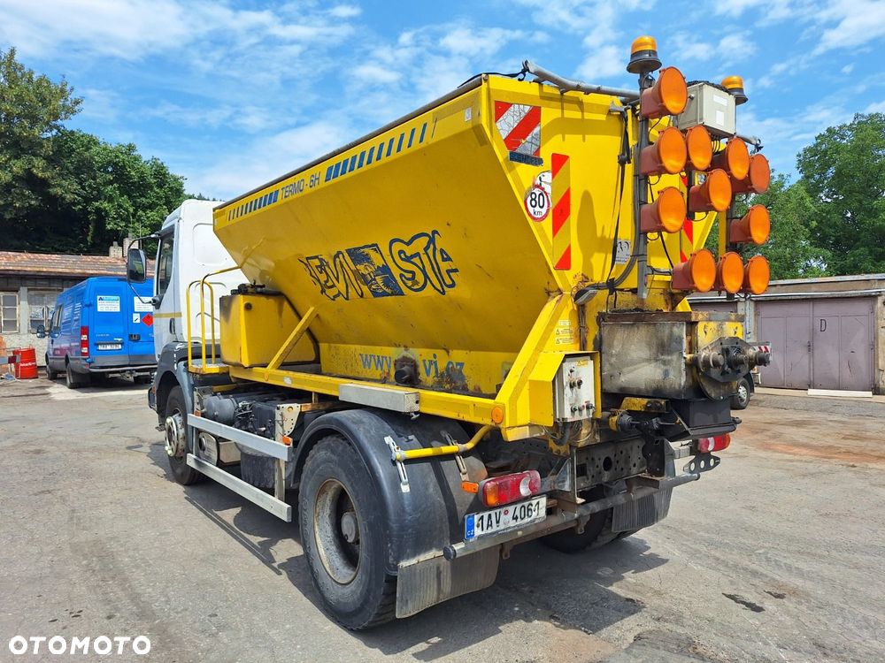 Renault 270.18 4X2 - 7