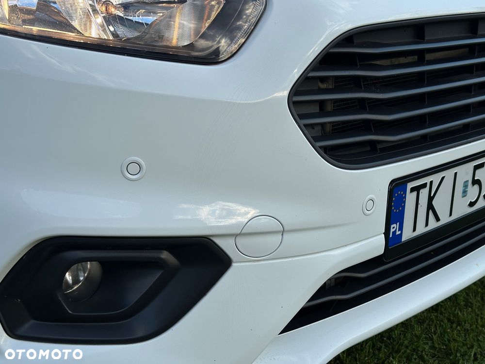 Ford Tourneo Courier - 34