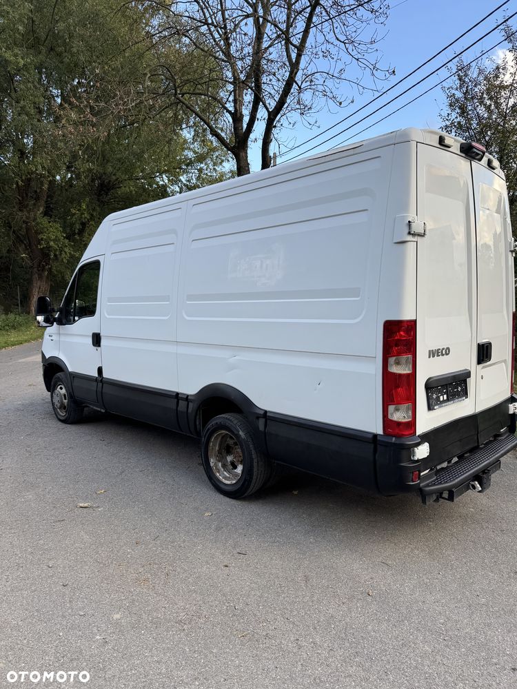 Iveco Daily - 24