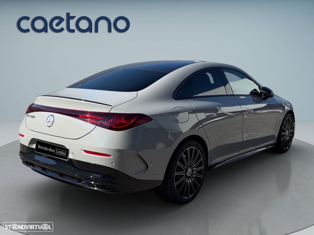 Mercedes-Benz CLA 250+ EQ - 4