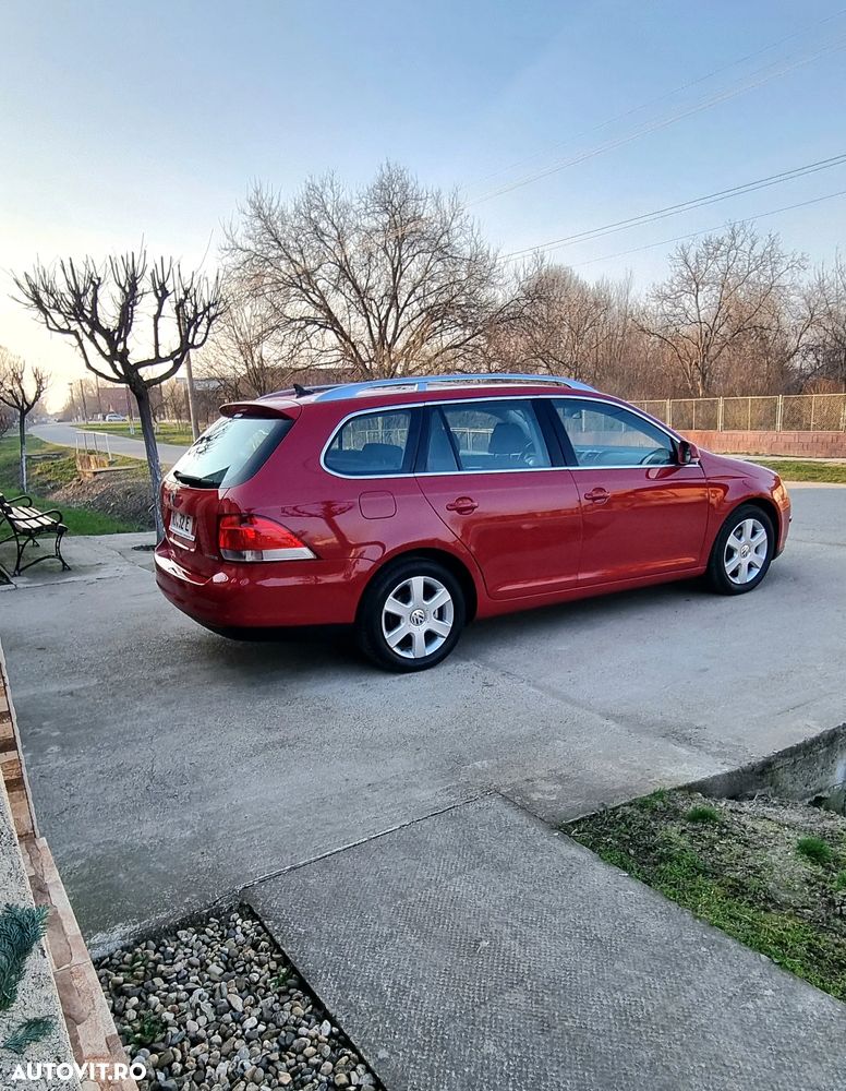Volkswagen Golf 1.9 TDI DPF Sportline BlueMotion - 12