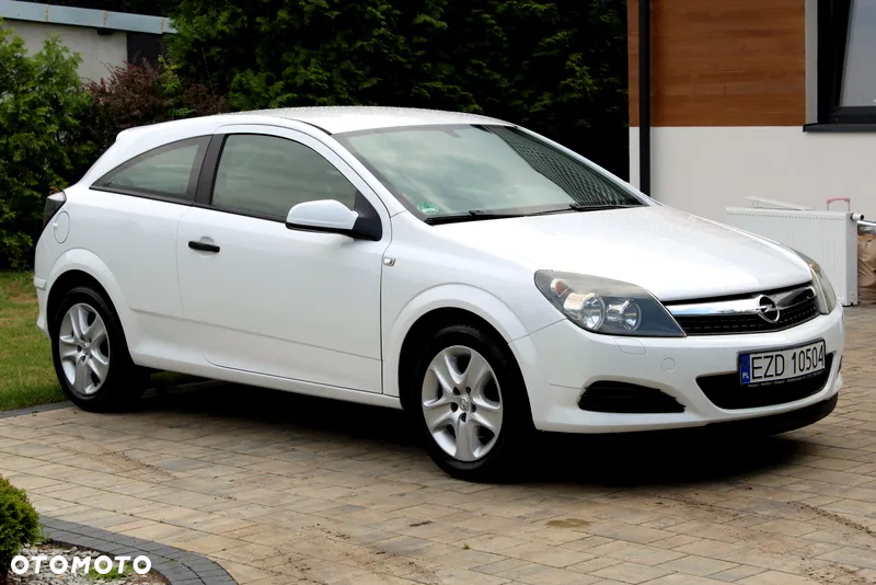 Opel Astra GTC 1.6 Catch me - 15