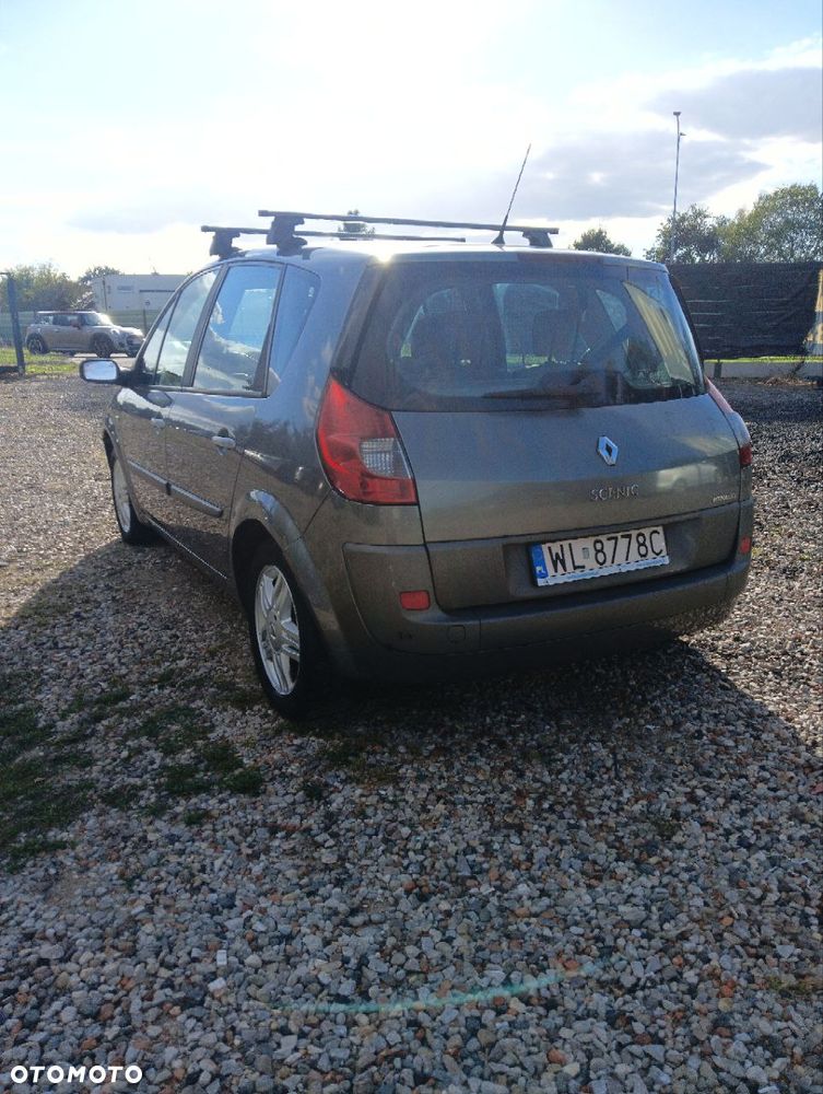 Renault Scenic 1.5 dCi Pack Authentique - 4