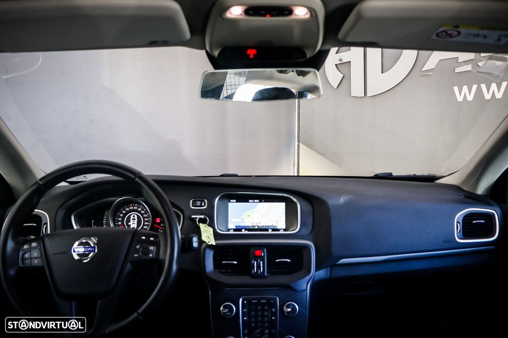 Volvo V40 2.0 D2 Momentum - 13