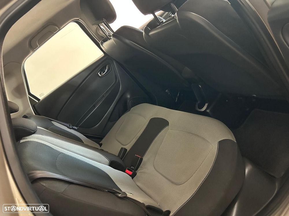 Renault Captur 0.9 TCE Exclusive - 16