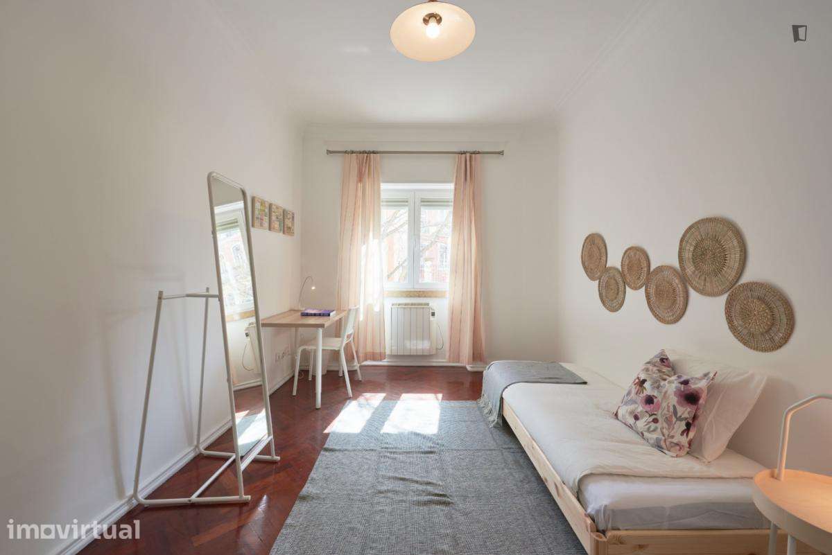 Quarto - localizado em Arroios Lisbon - Grande imagem: 2/24