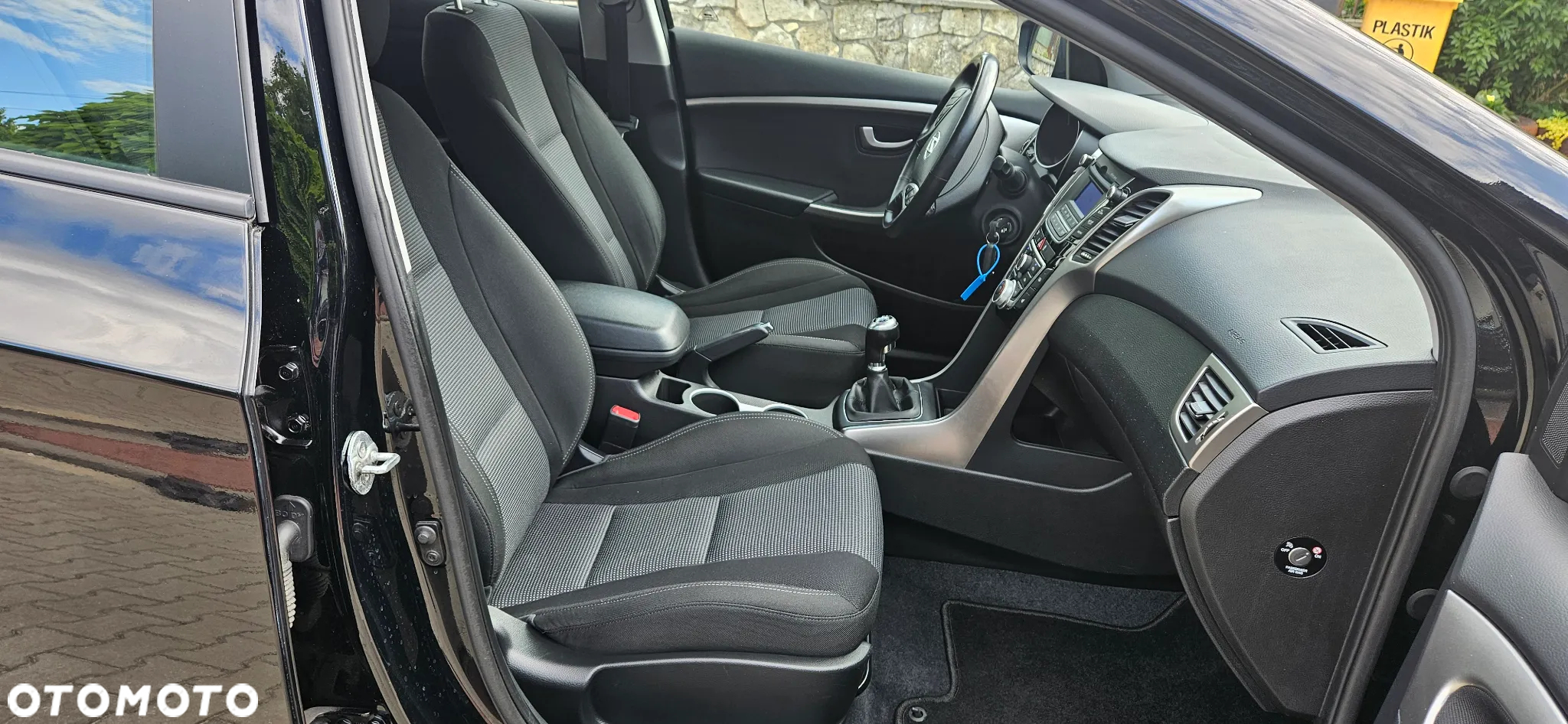 Hyundai i30 1.6 CRDi BlueDrive Comfort - 23