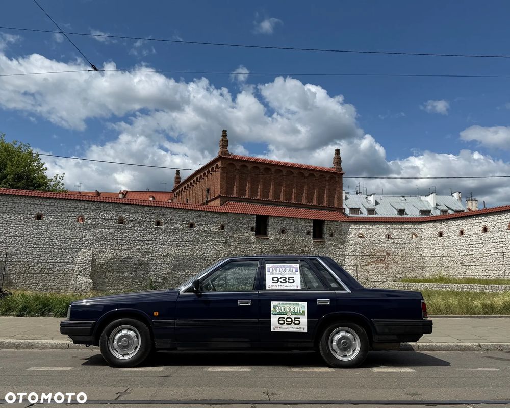 Nissan Laurel 2.8 GL D - 33