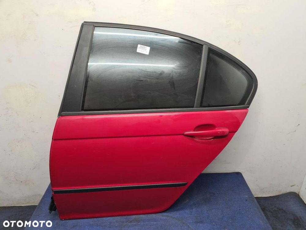 BMW 3 E46 LIFT SEDAN DRZWI TYŁ LEWE 438/3 JAPANROT - 1