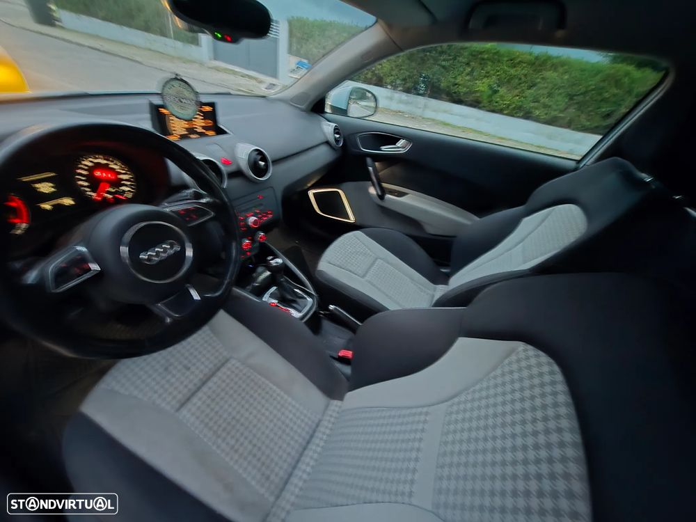 Audi A1 1.6 TDI S tronic S line Sport Pack - 8