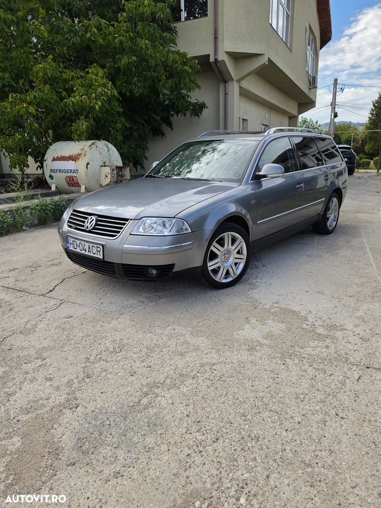 Volkswagen Passat 1.9TDI Highline - 1