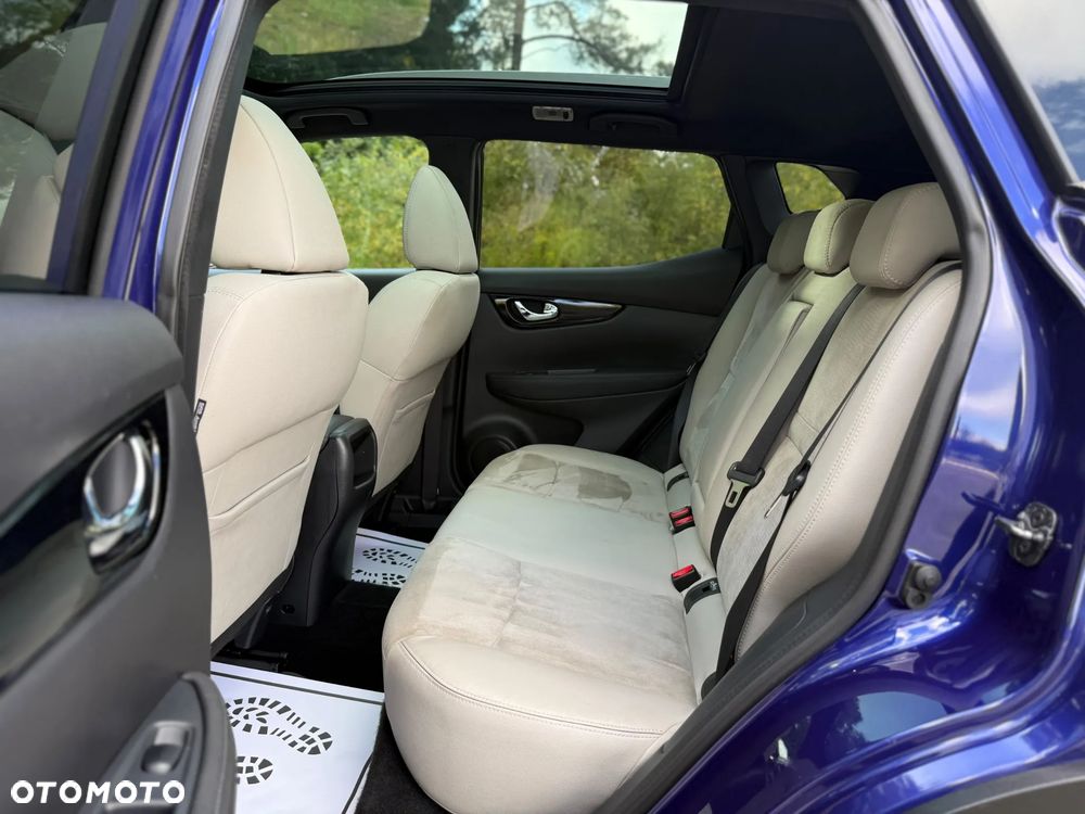 Nissan Qashqai 1.6 DIG-T Tekna - 17