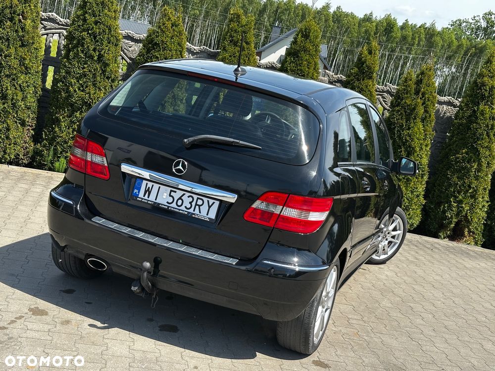 Mercedes-Benz Klasa B 160 BlueEFFICIENCY SPORT EDITION - 11