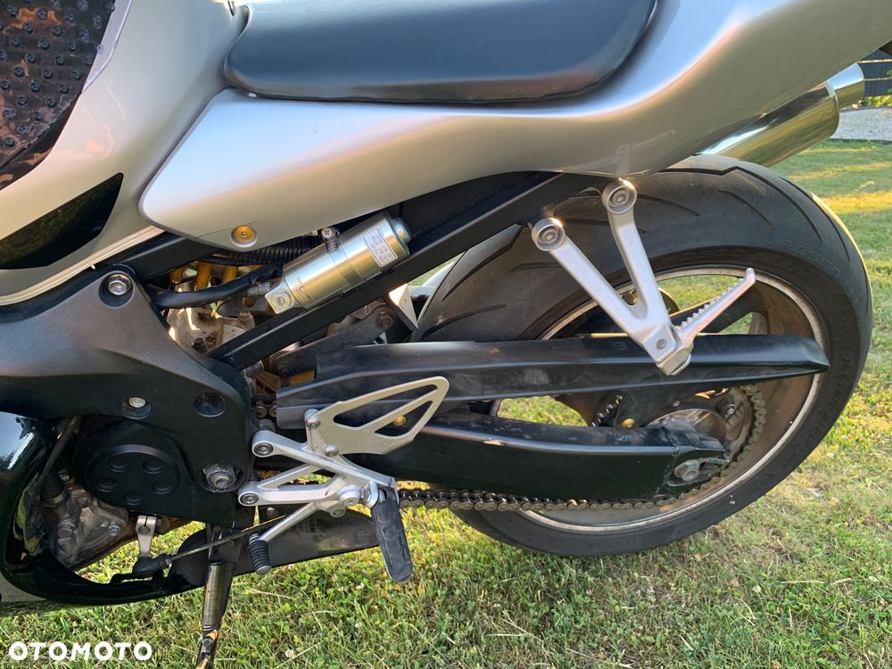 Honda CBR - 6