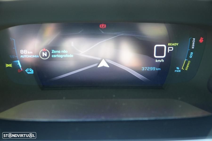 Peugeot e-2008 50 kWh Allure Pack - 8