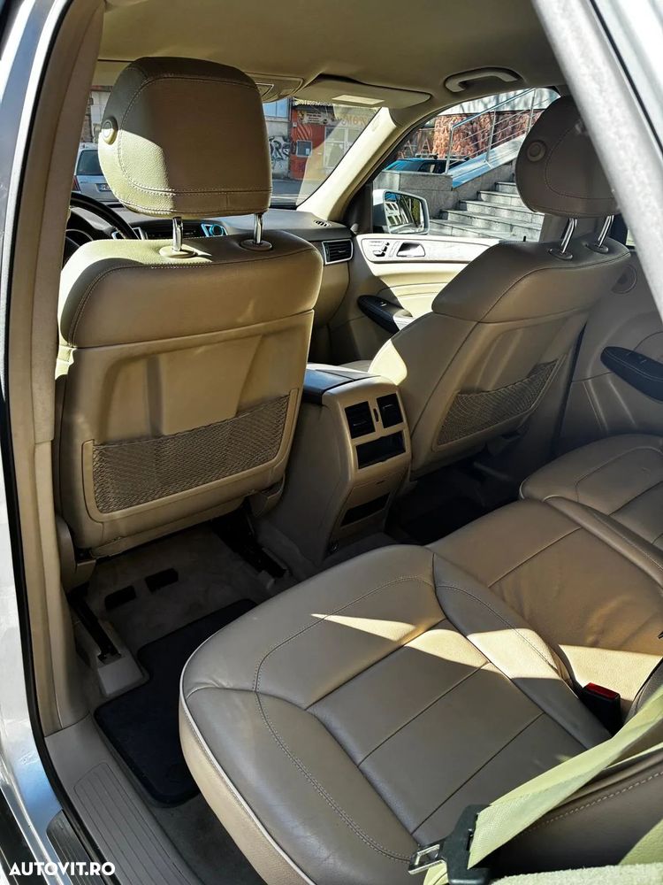 Mercedes-Benz ML 350 BlueTec 4MATIC Aut - 6