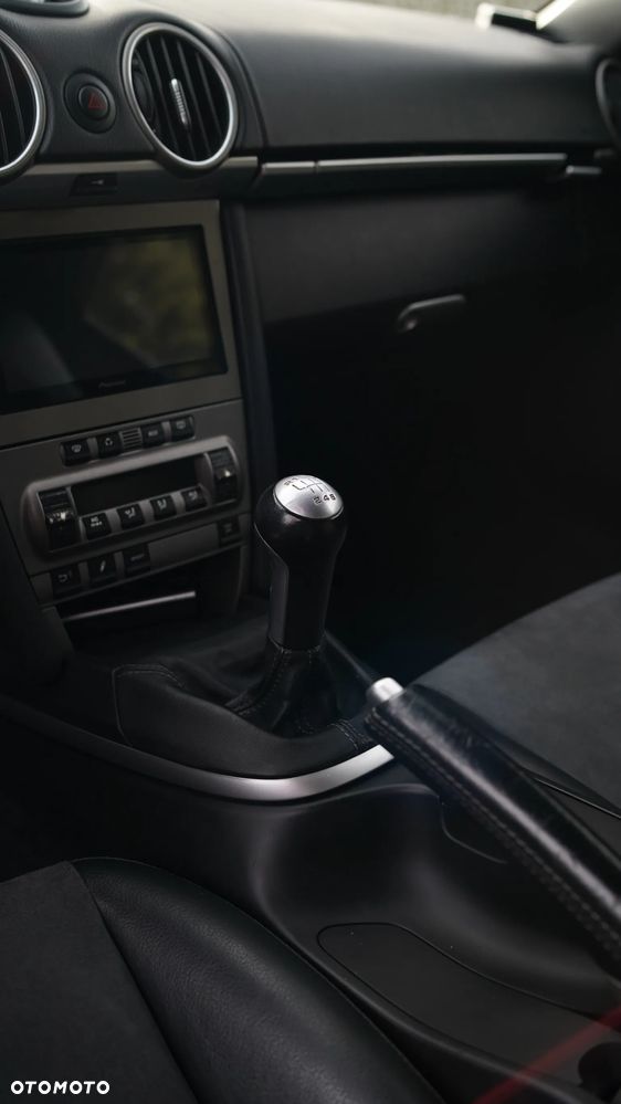 Porsche 718 Cayman - 34