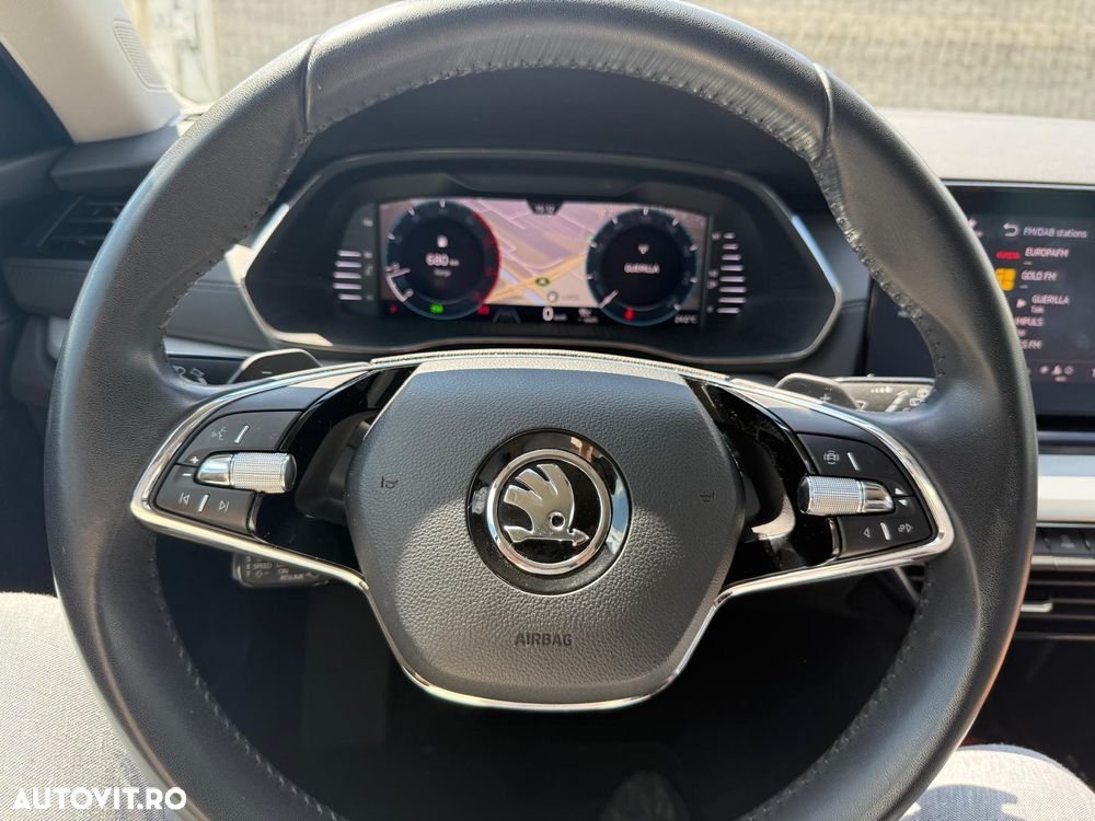 SKODA Octavia 2024 — imagine 8