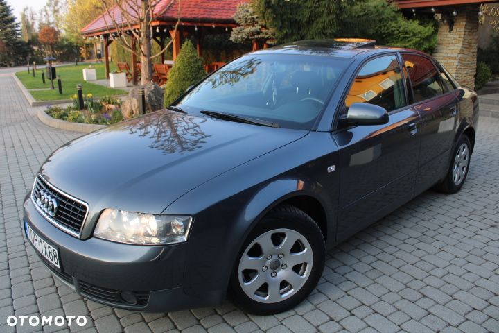 Audi A4 Limousine - 26