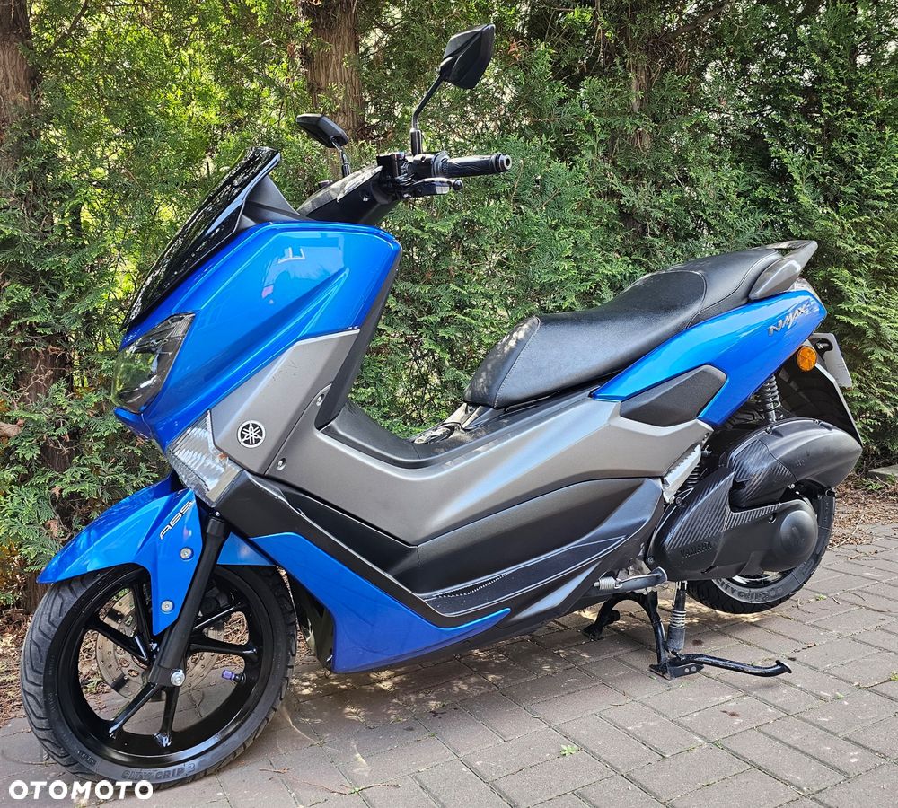 Yamaha NMAX - 8