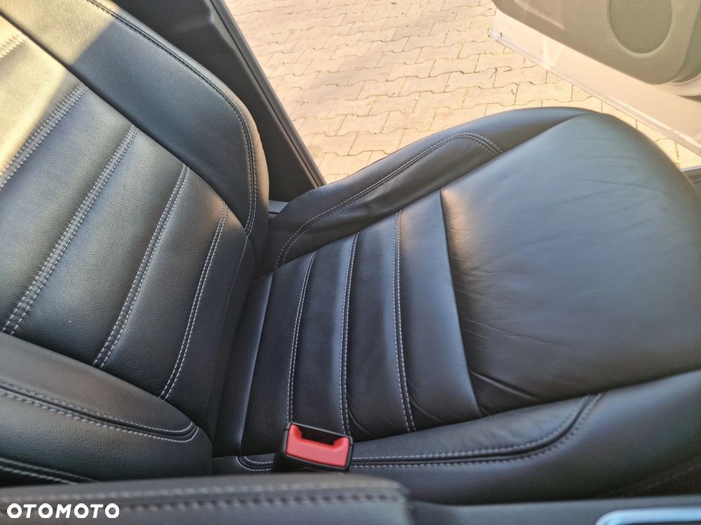 Ford Kuga 2.0 EcoBoost AWD Titanium ASS - 21