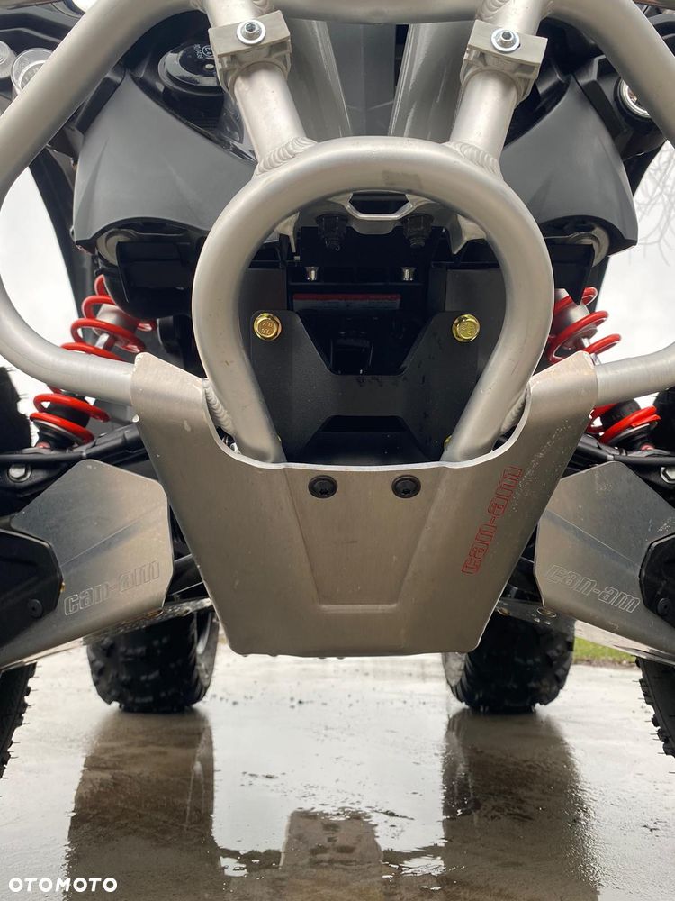 Can-Am Renegade - 31
