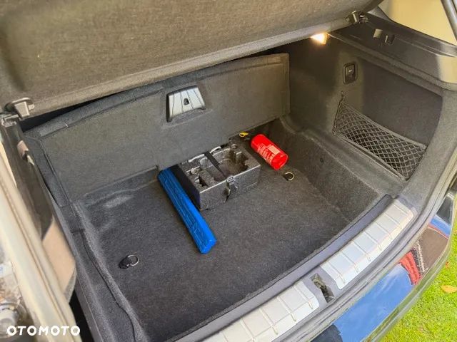 BMW X1 xDrive20d - 34