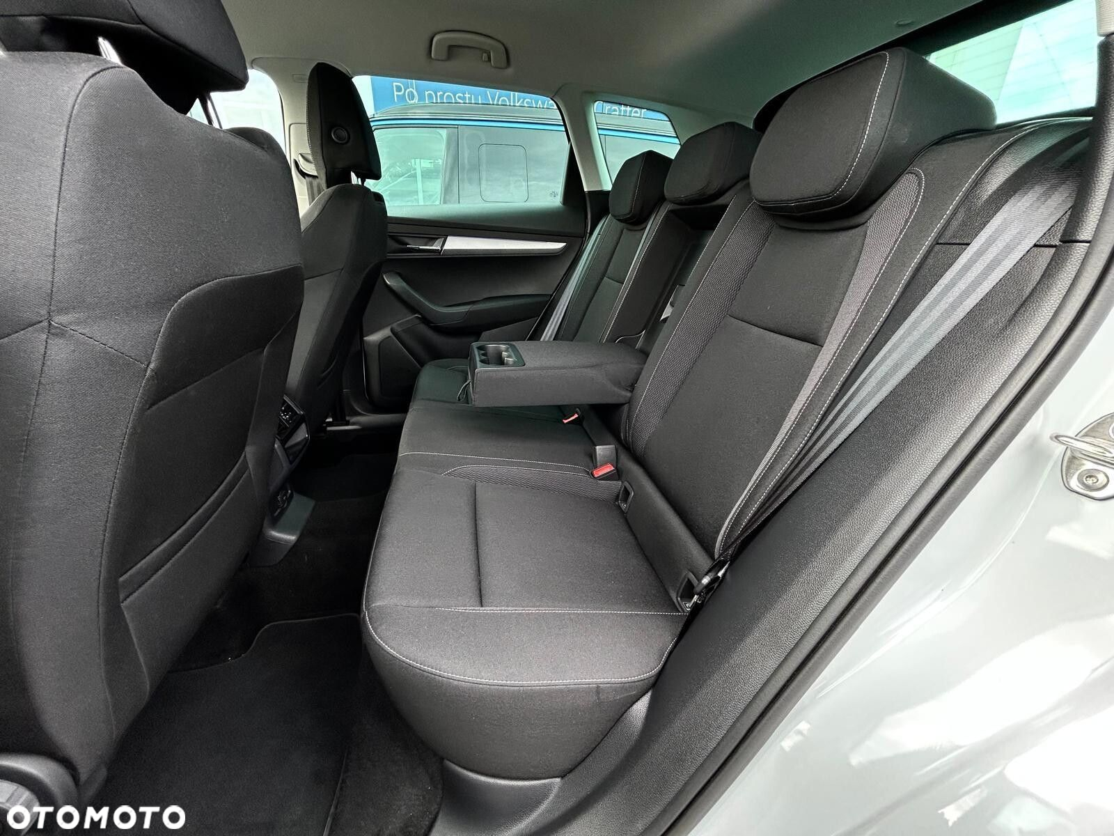 Skoda Karoq 1.5 TSI ACT Selection DSG - 20