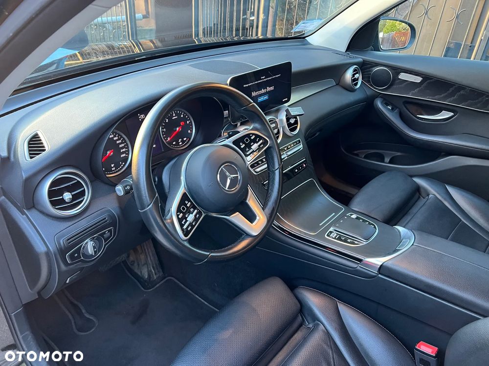 Mercedes-Benz GLC 200 d 4-Matic - 28