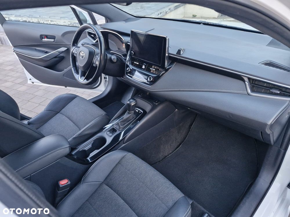 Toyota Corolla 1.8 Hybrid Comfort - 11