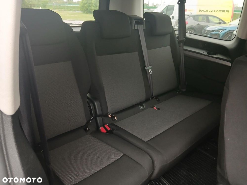 Peugeot Traveller 2.0 BlueHDi Long Business EAT8 - 13
