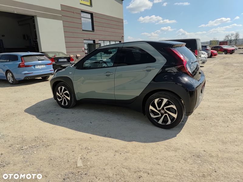 Toyota Aygo X 1.0 VVT-i Color Edition X-shift - 17