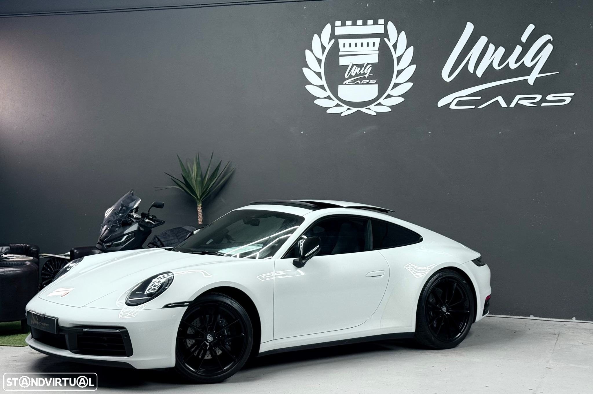 Porsche 911 (992) Carrera 4 PDK - 4