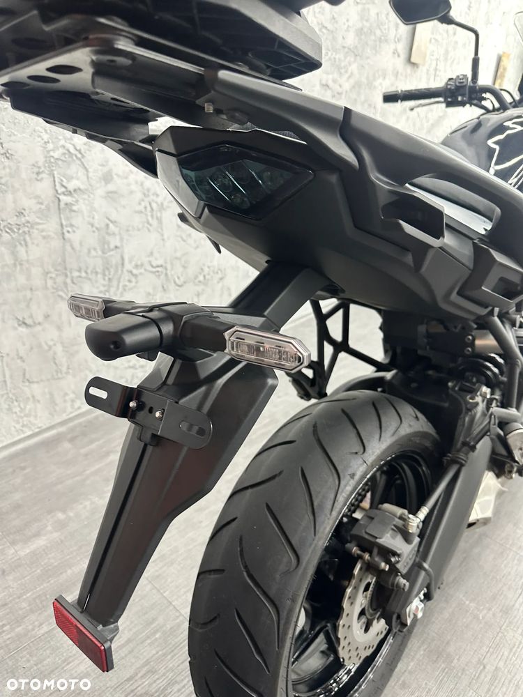 Kawasaki Versys 650 - 21