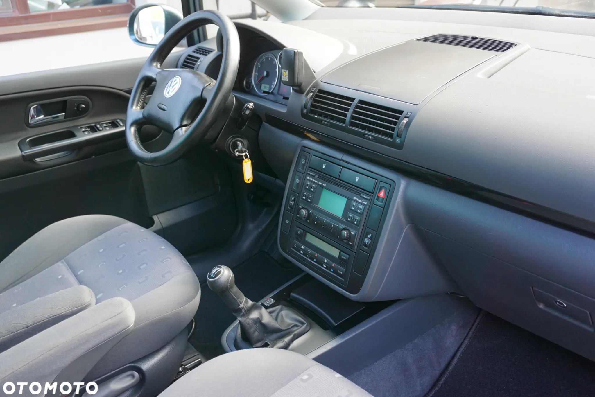 Volkswagen Sharan 2.0 Comfortline Family - 18