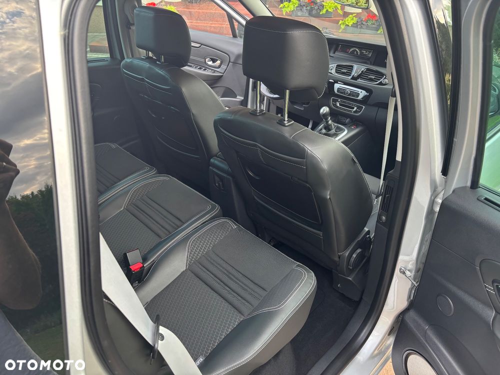 Renault Scenic Energy TCe 130 S&S Bose Edition - 16