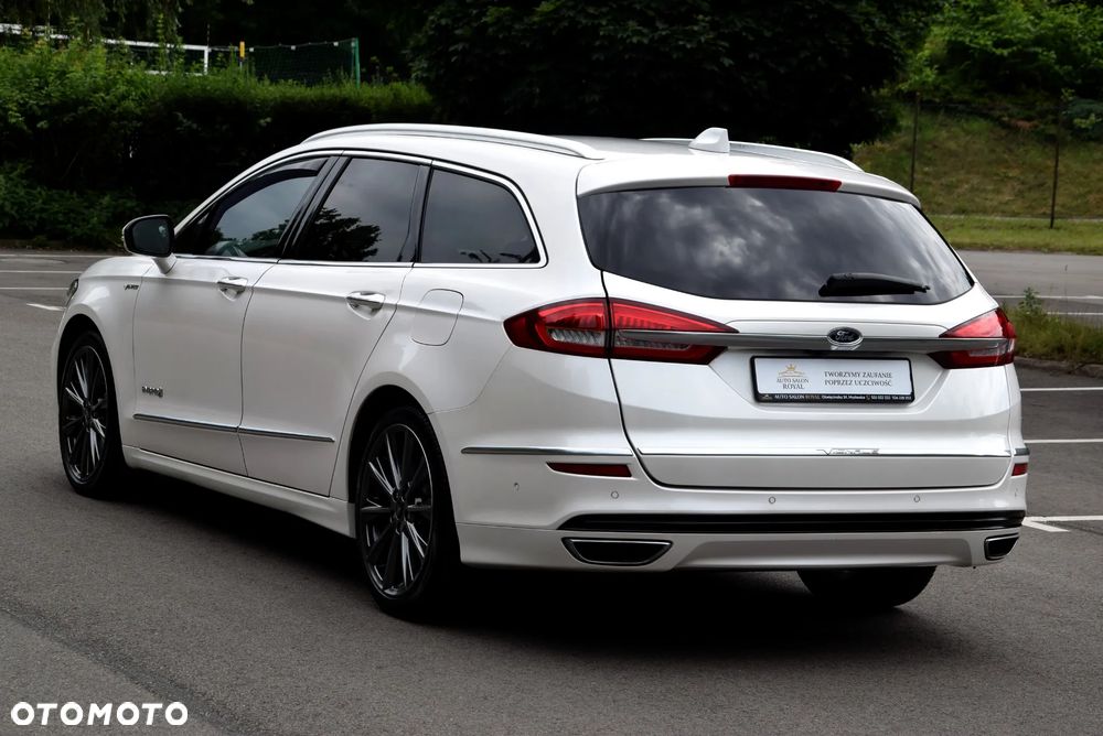 Ford Mondeo 2.0 Hybrid Vignale Plus - 9