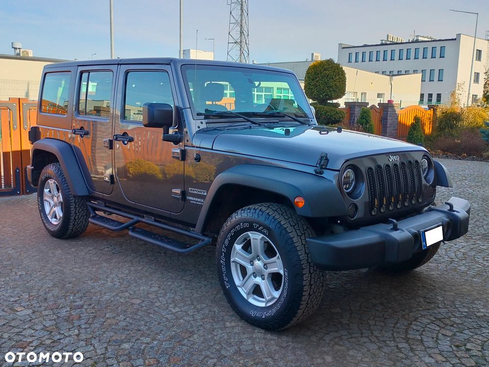 Jeep Wrangler Unlimited 3.6 Automatik X - 2