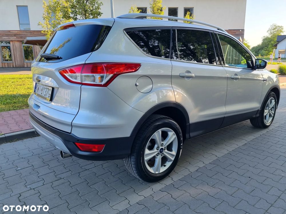 Ford Kuga 2.0 TDCi 4x2 Trend - 10