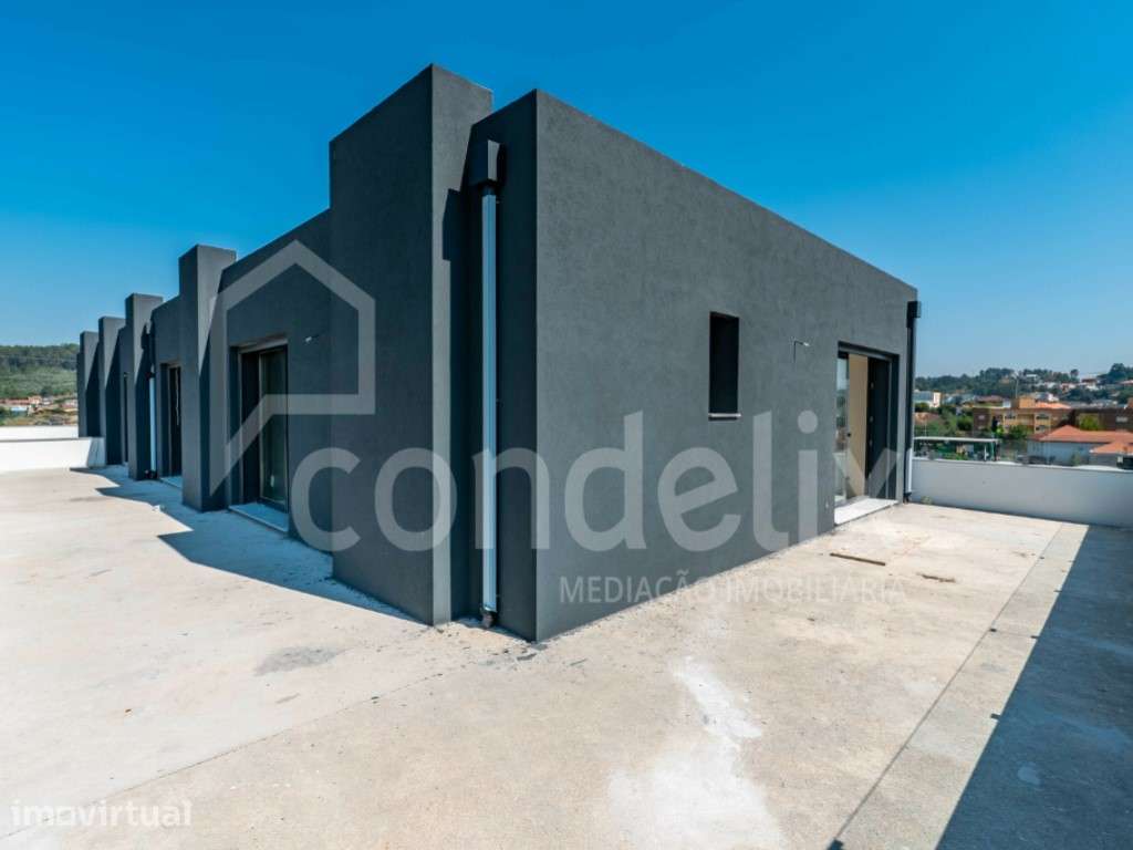 T2 com terraço para venda Amarante - Grande imagem: 2/17
