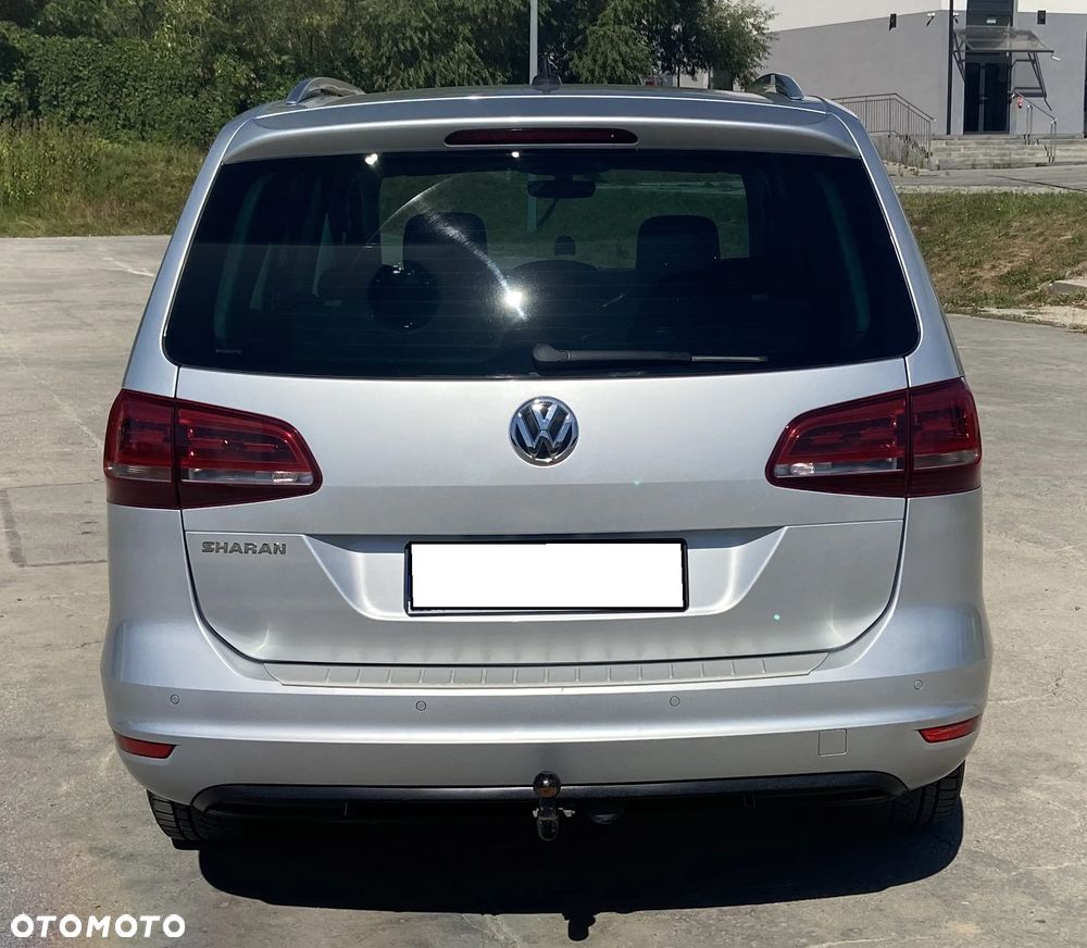 Volkswagen Sharan 2.0 TDI DSG (BlueMotion Technology) Highline - 4