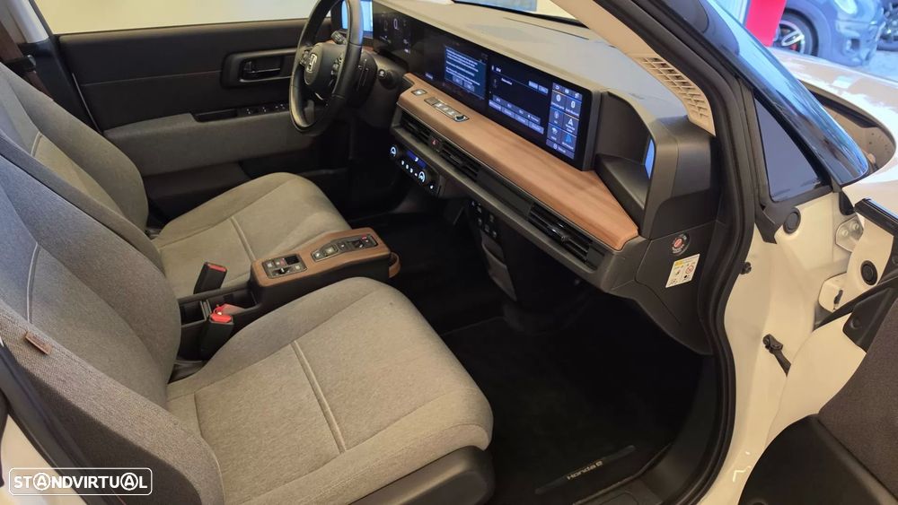 Honda e Advance (17") - 56